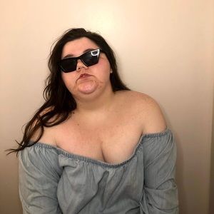 Meet your Posher, Victoria